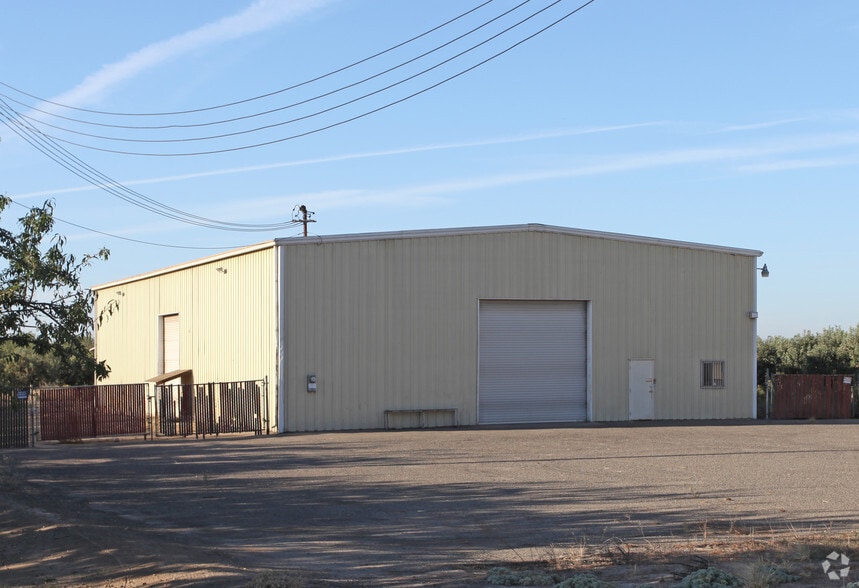 Primary Photo Of 2570 Kiernan Ave, Modesto Warehouse For Sale