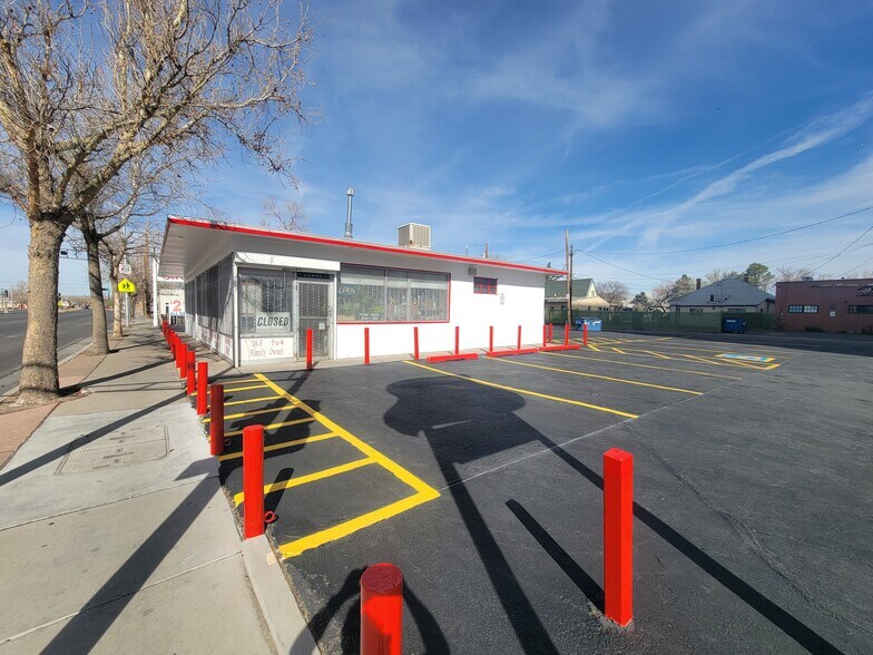More Photos Of 501 Lomas Blvd NW, Albuquerque Freestanding For Sale