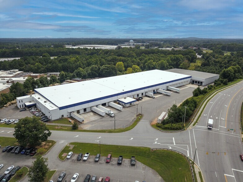 Primary Photo Of 1224 Isley Dr, Gastonia Manufacturing For Lease