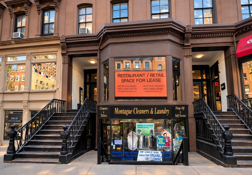 Primary Photo Of 140 Montague St, Brooklyn General Retail For Lease