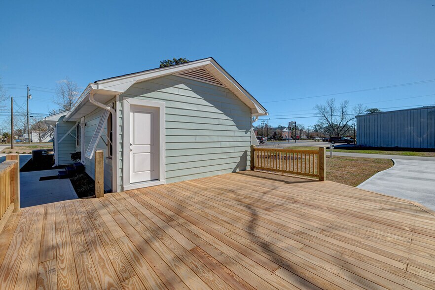 More Photos Of 100 Whitman Ave, Castle Hayne Land For Sale