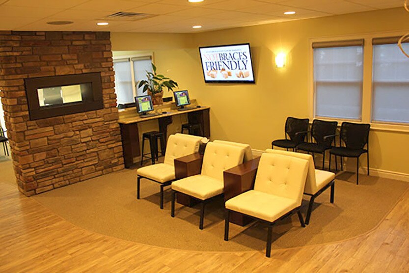 More Photos Of 186 W Veterans Hwy, Jackson Office For Sale