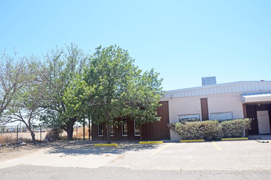 More Photos Of 1073 N FM 1936, Odessa Warehouse For Sale