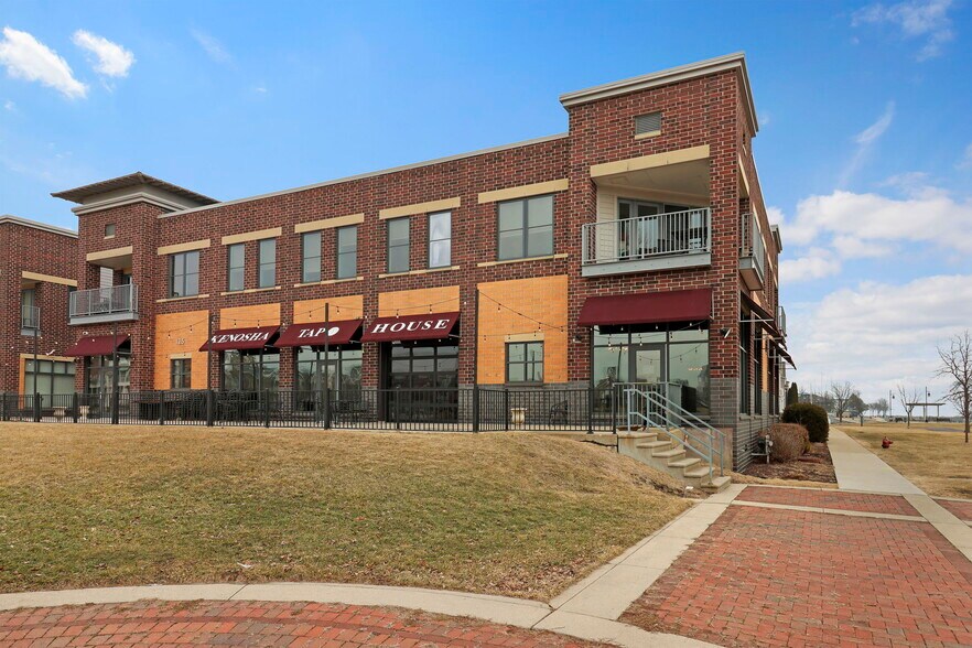 More Photos Of 115-125 56th St, Kenosha Restaurant For Sale