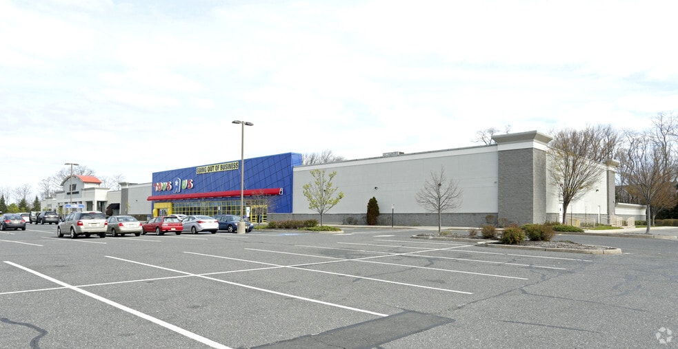 Primary Photo Of 133-137 Highway 35, Eatontown Freestanding For Lease
