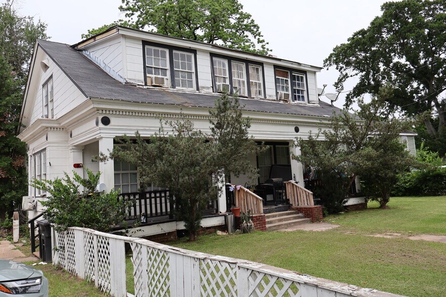 More Photos Of 7915 Easton St, Houston Land For Sale