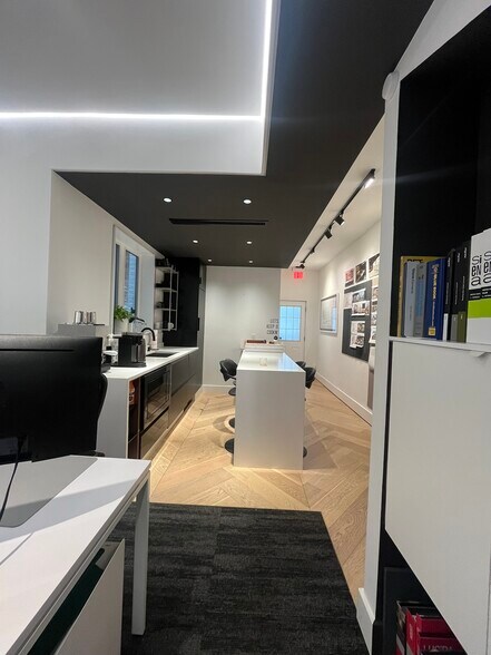 More Photos Of 709 D St SE, Washington Storefront For Lease