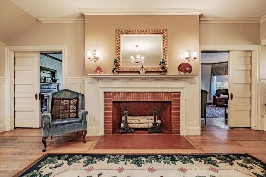 More Photos Of 257 South St, Biddeford Specialty For Sale