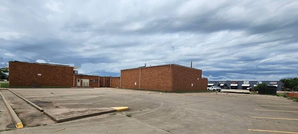 More Photos Of 3503 Kemp Blvd, Wichita Falls Religious Facility For Sale