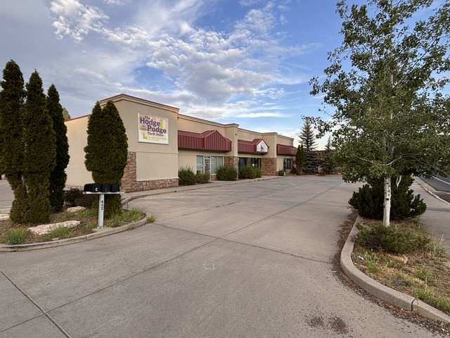 Primary Photo Of 452 N Switzer Canyon Dr, Flagstaff Showroom For Lease