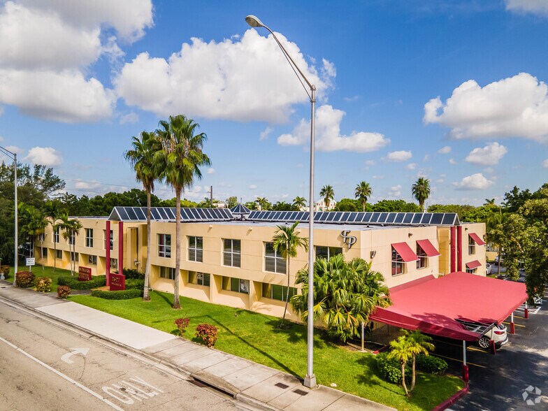 More Photos Of 2627 NE 203rd St, Aventura Office For Lease
