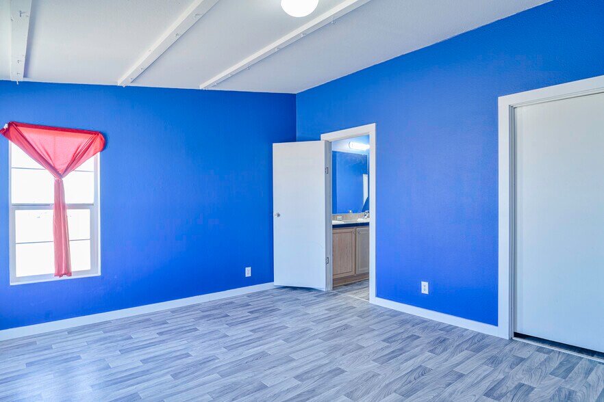 More Photos Of 11350 Lane 12 N, Hooper Flex For Sale