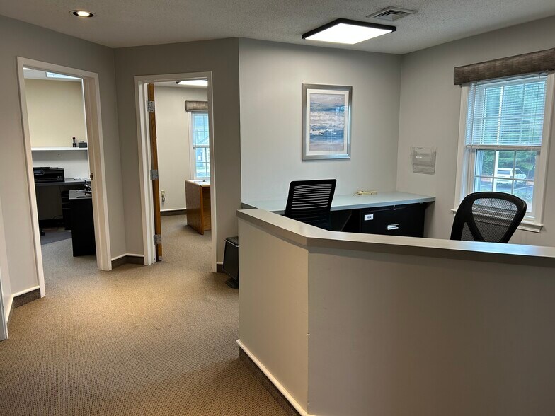 More Photos Of 475 School St, Marshfield Medical For Sale