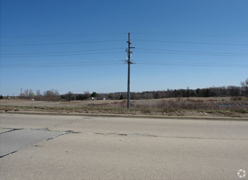 More Photos Of M-24 @ Turrill Rd, Lapeer Land For Lease