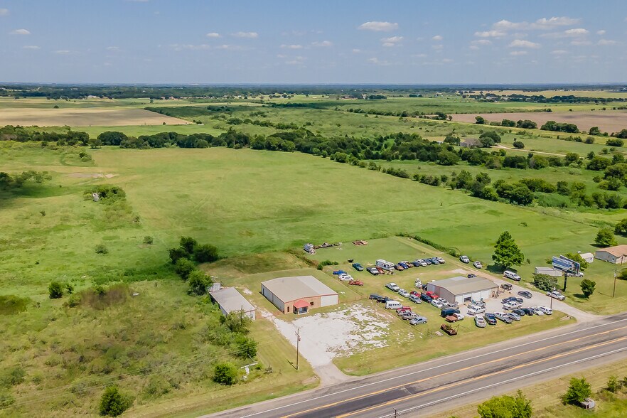 More Photos Of 4444 FM 933, Whitney Flex For Sale