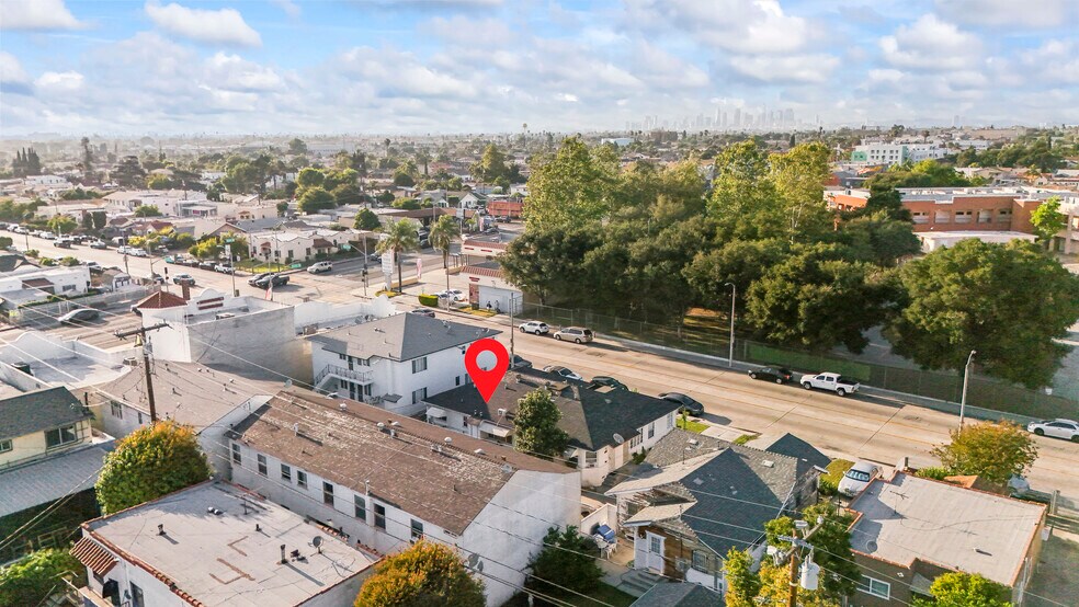 More Photos Of 2616 Broadway, Huntington Park Apartments For Sale