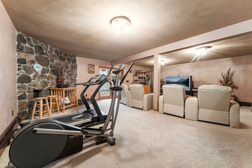 More Photos Of 365 Meade Rd, Susquehanna Specialty For Sale