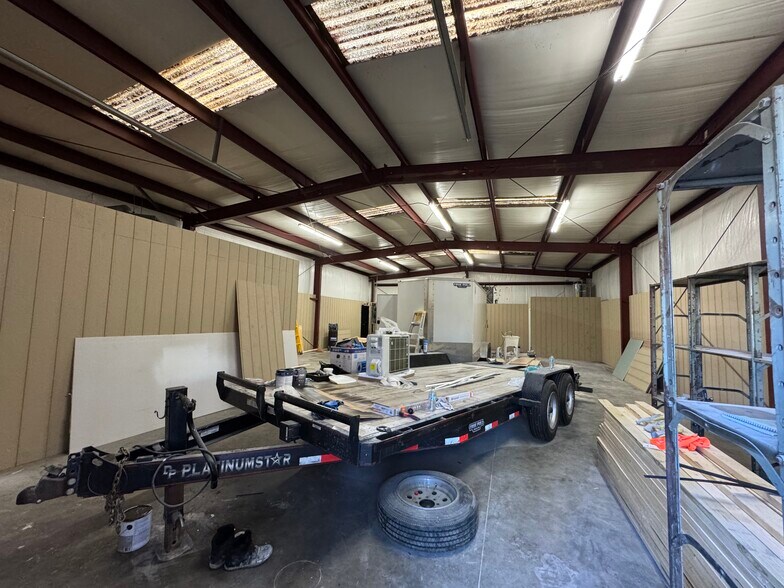 More Photos Of 150 Felt Dr, Roebuck Service For Lease