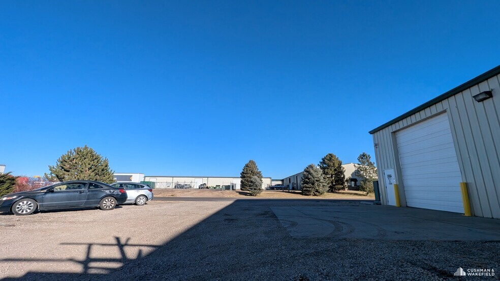 More Photos Of 14125-14133 Mead St, Longmont Flex For Lease