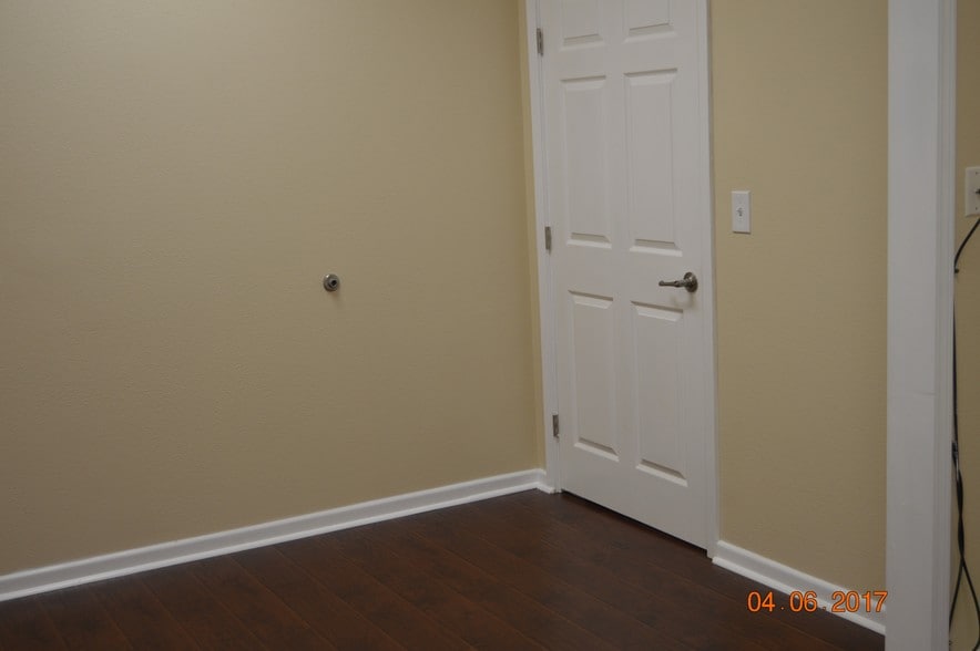 More Photos Of 9258 Culebra Rd, San Antonio Office For Lease