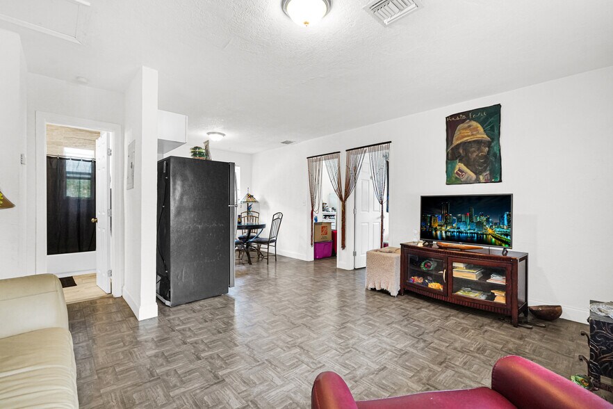 More Photos Of 3066 NW 92nd St & 9164-9174 NW 30 ct, Miami Manufactured Housing Mobile Home Park For Sale