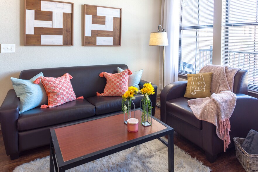 More Photos Of 919 Greensboro Ave, Tuscaloosa Apartments For Lease