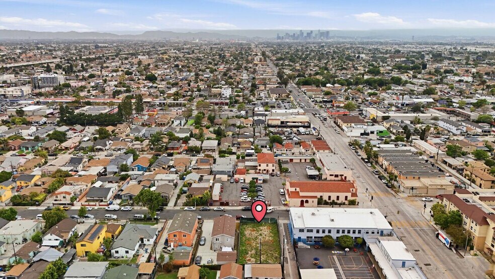 More Photos Of 120 W 87th Pl, Los Angeles Land For Sale