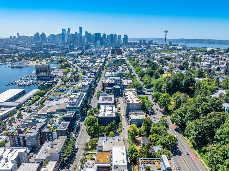 More Photos Of 1607 Dexter Ave N, Seattle Office For Lease