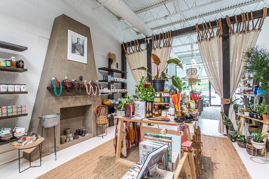 More Photos Of 714 Moreland Ave SE, Atlanta Storefront Retail Office For Lease