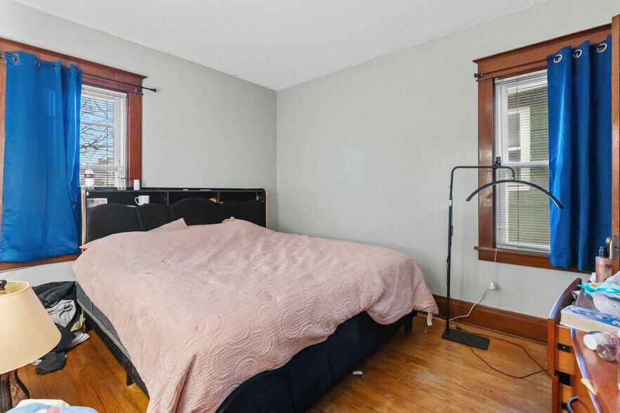 More Photos Of , Buffalo General Retail For Sale