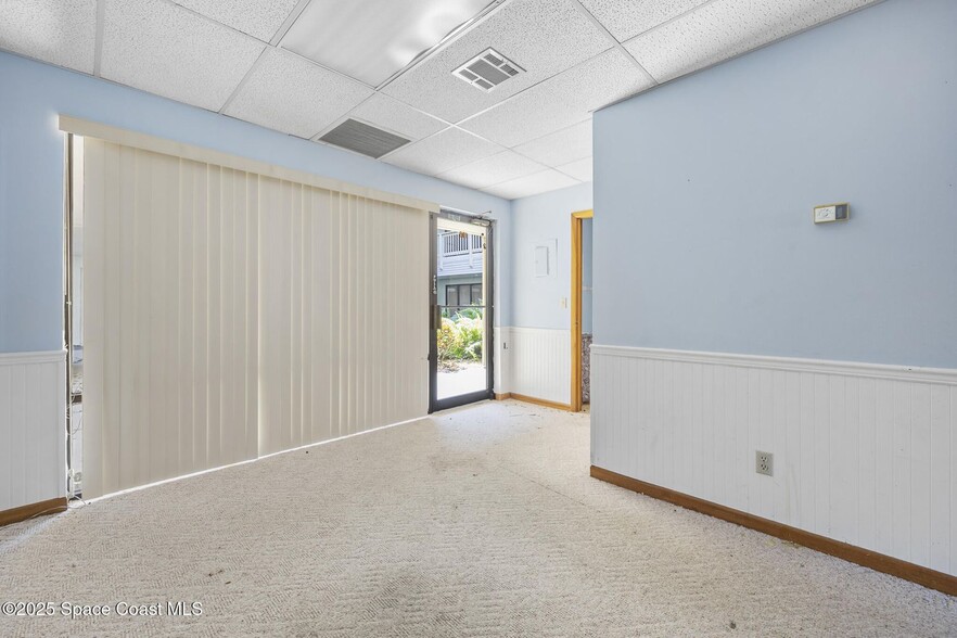 More Photos Of 700 N Wickham Rd, Melbourne Office For Lease