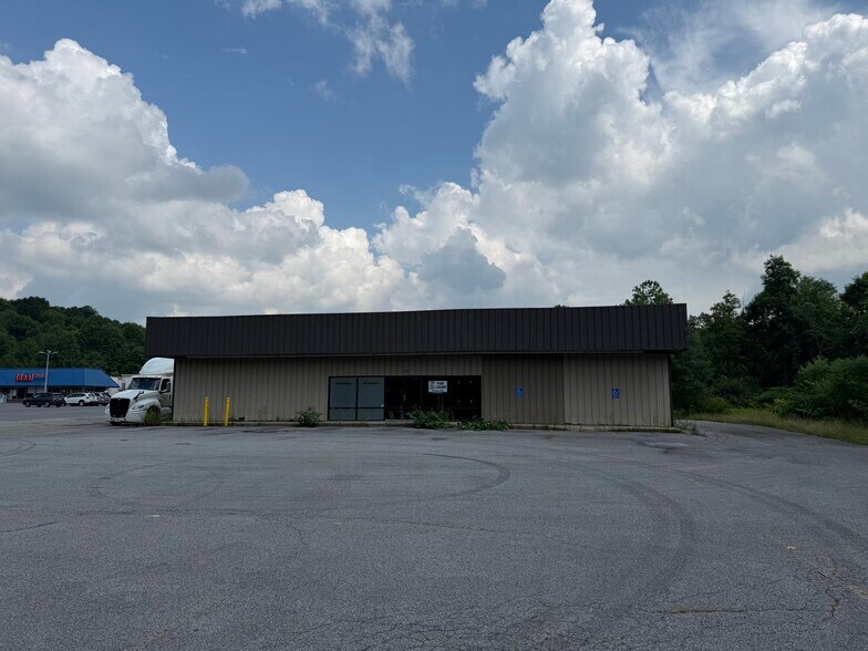 More Photos Of 6858 Route 711, Seward Freestanding For Lease