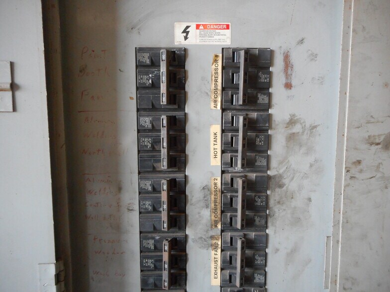 More Photos Of 5257 US ROUTE 22, Washington Court House Distribution For Sale