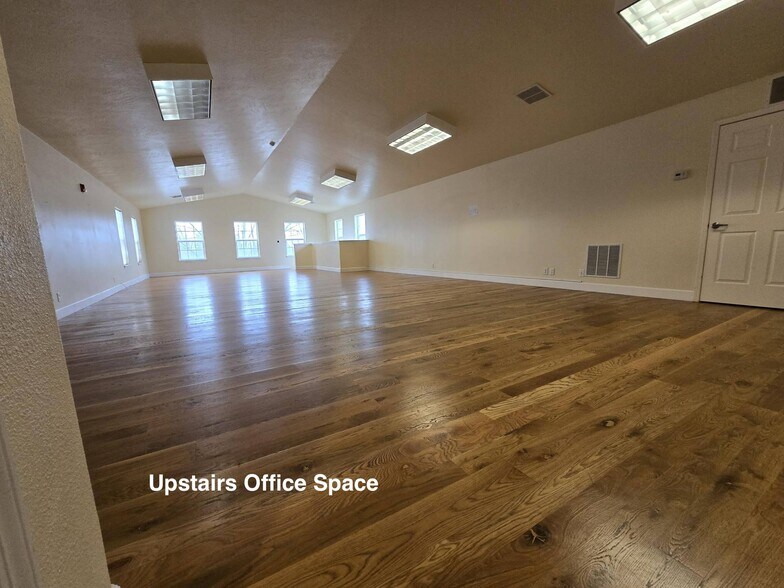 More Photos Of 273 Shoup Ave W, Twin Falls Office For Sale