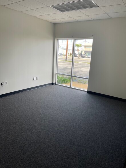 More Photos Of 11760 Slauson Ave, Santa Fe Springs Manufacturing For Lease