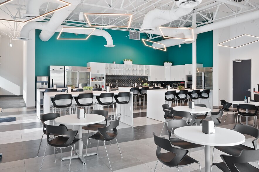 More Photos Of 610 Waltham Way, Mccarran Office For Lease