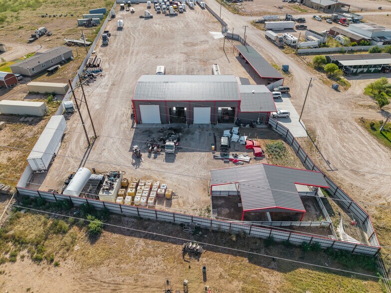 More Photos Of 411 Wein, Odessa Industrial For Sale