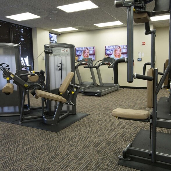 More Photos Of 13873 Park Center Rd, Herndon Office For Lease