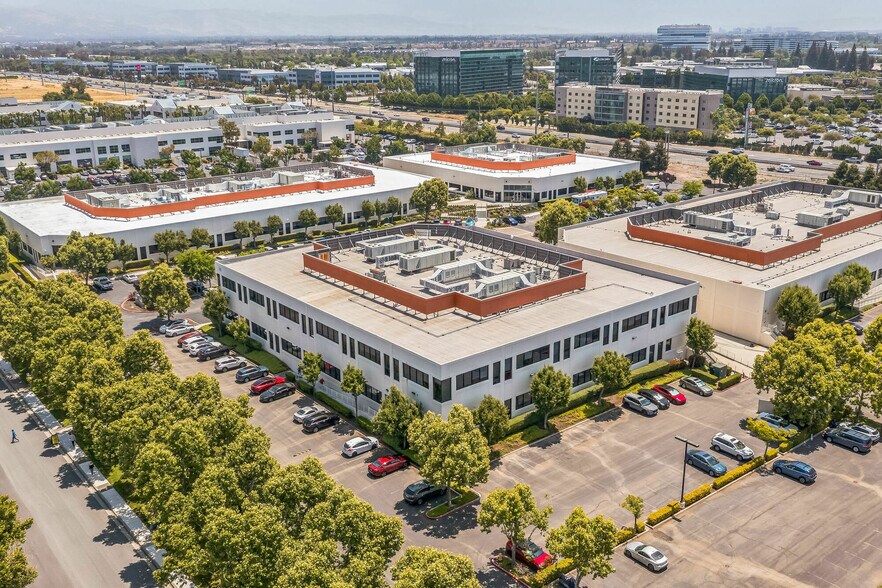 More Photos Of 110 Baytech Dr, San Jose Research And Development For Sale