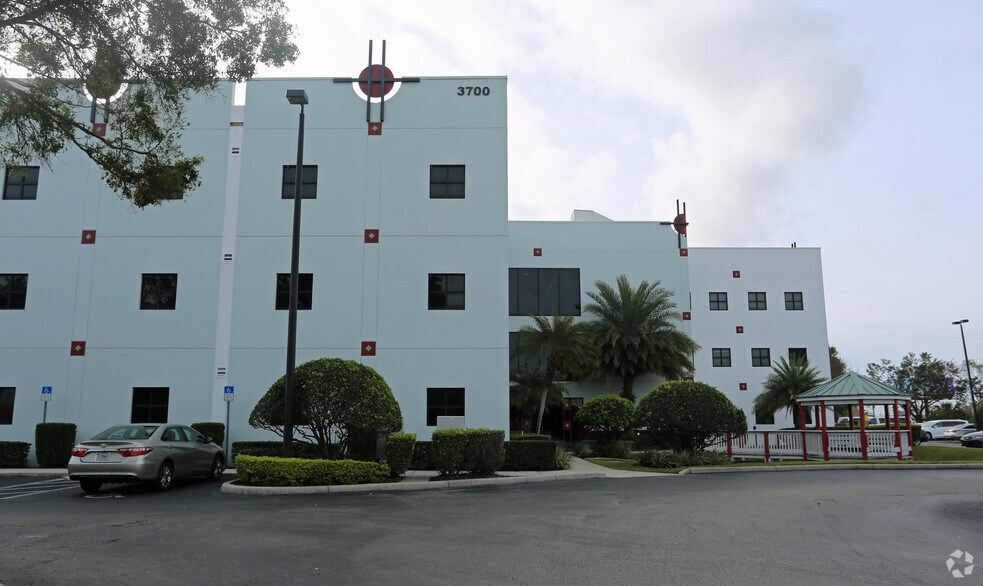 More Photos Of 3700 34th St, Orlando Office For Lease