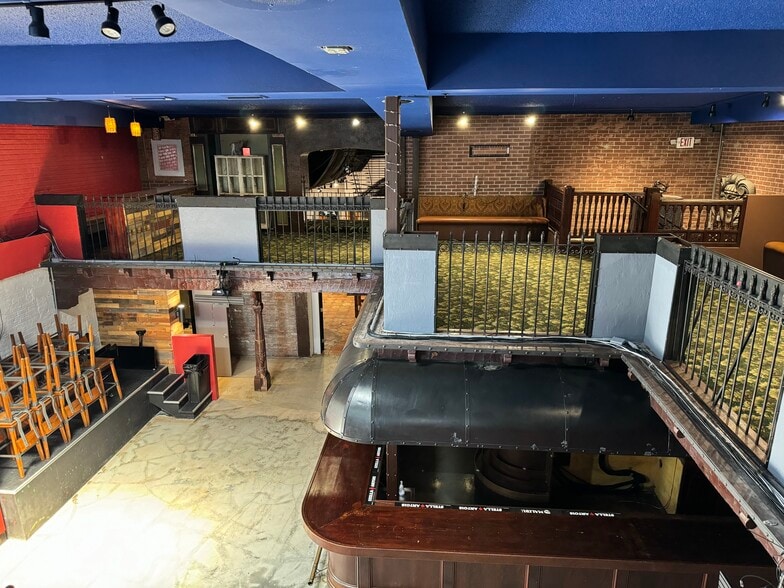 More Photos Of 1525 4th St, Sarasota Restaurant For Lease