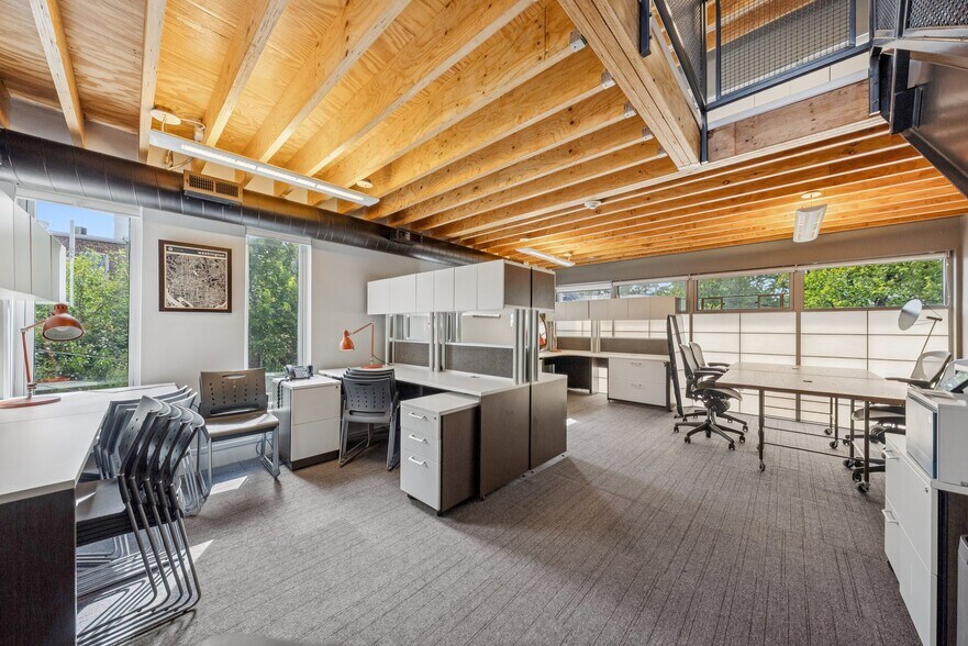 More Photos Of 1508 U St NW, Washington Office For Sale