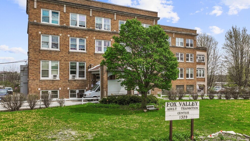 More Photos Of 1329 N Lake St, Aurora Correctional Facility For Sale