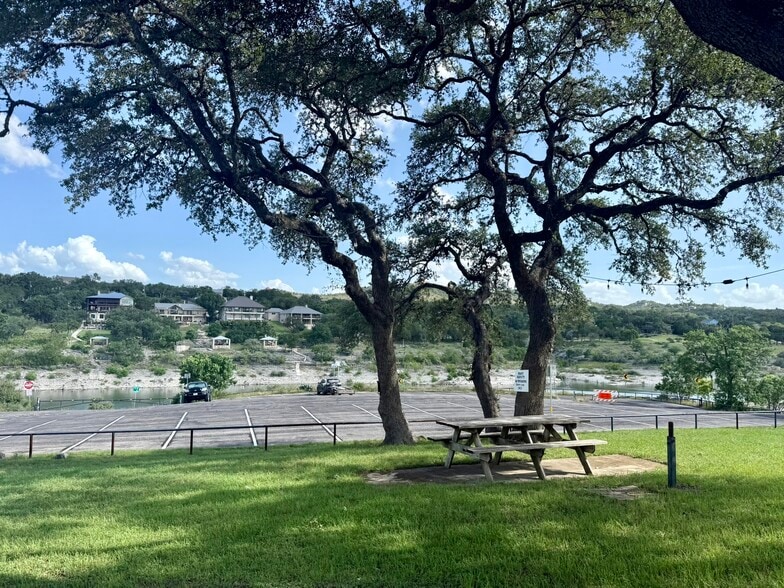 More Photos Of 2386 Colleen Dr, Canyon Lake Hotel For Sale