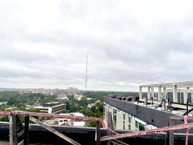 More Photos Of 4620 Wisconsin Ave NW, Washington Apartments For Sale