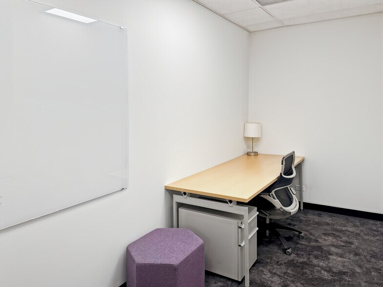 More Photos Of 40 E Huron St, Chicago Coworking Space