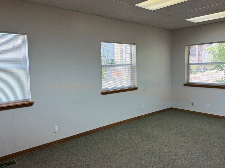 More Photos Of 124 N Elden St, Flagstaff Office For Lease