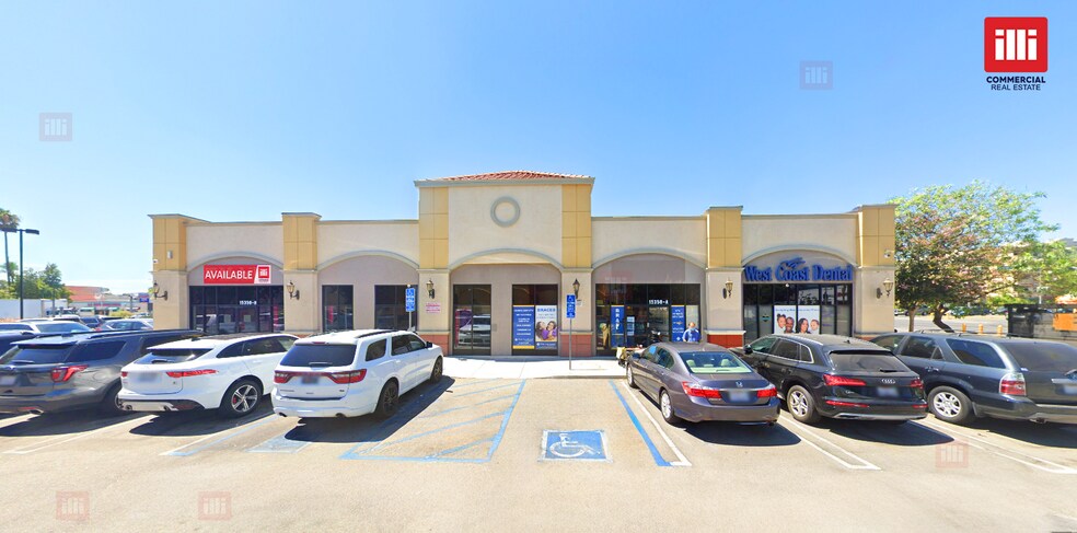 More Photos Of 15350 Nordhoff St, North Hills Storefront For Lease