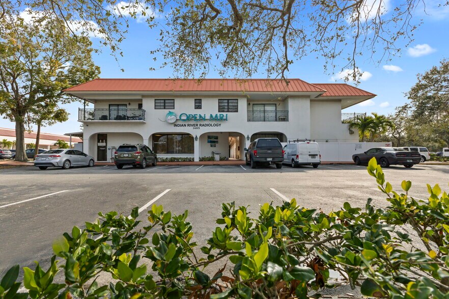 Primary Photo Of 1485 37th St, Vero Beach Medical For Lease