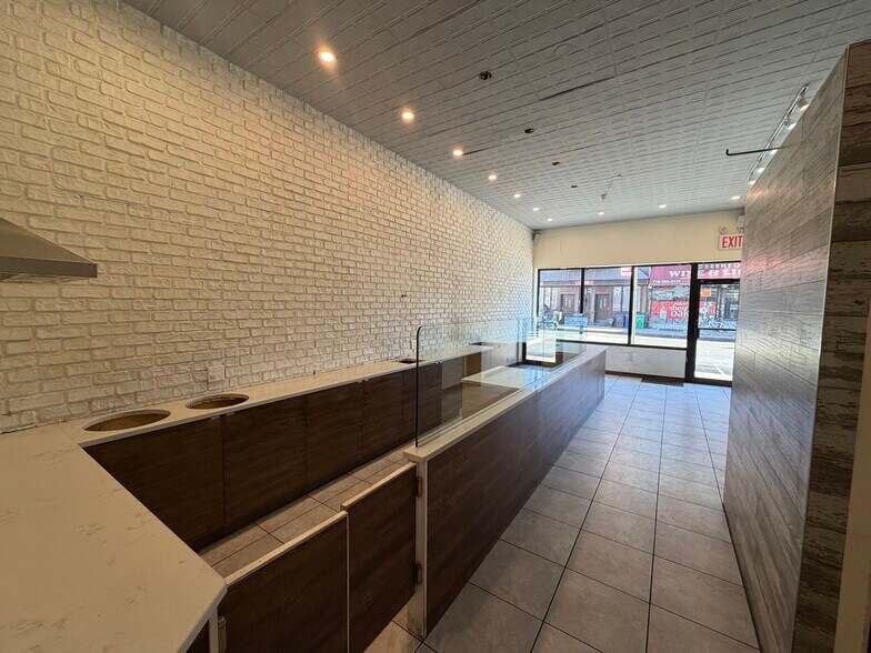 More Photos Of 1 Bedford Ave, Brooklyn Storefront Retail Residential For Lease